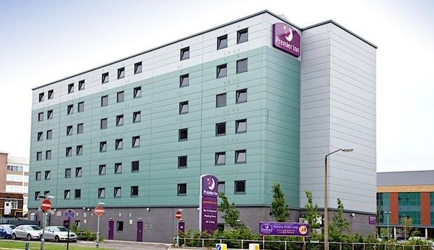 Premier Inn London Elstree / Borehamwood Exterior foto