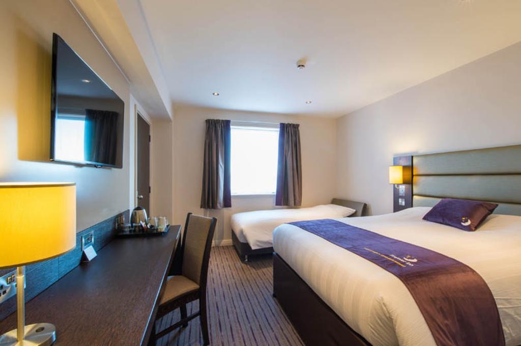 Premier Inn London Elstree / Borehamwood Habitación foto
