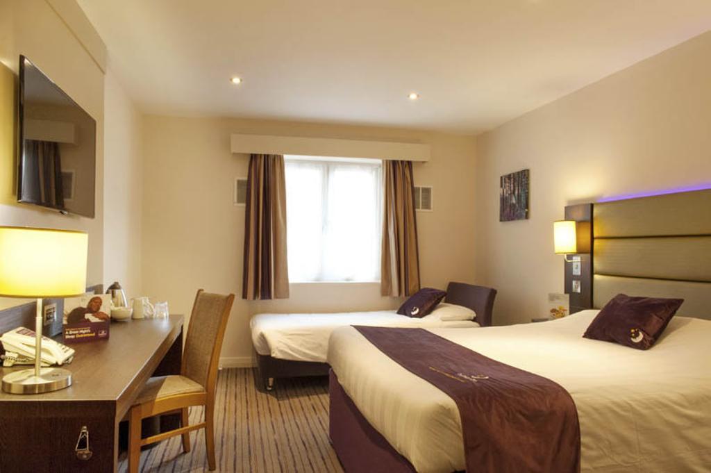 Premier Inn London Elstree / Borehamwood Habitación foto