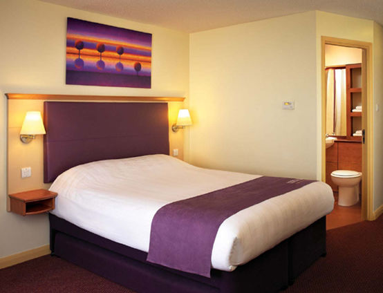 Premier Inn London Elstree / Borehamwood Exterior foto